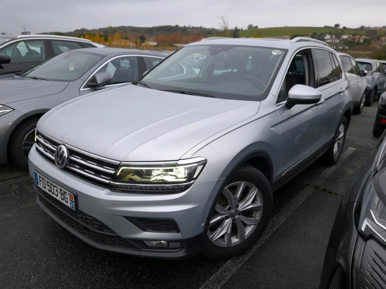 VOLKSWAGEN-TIGUAN-Tiguan 2.0 16V TDI BlueMotion - 150  2016 Carat PHASE 1